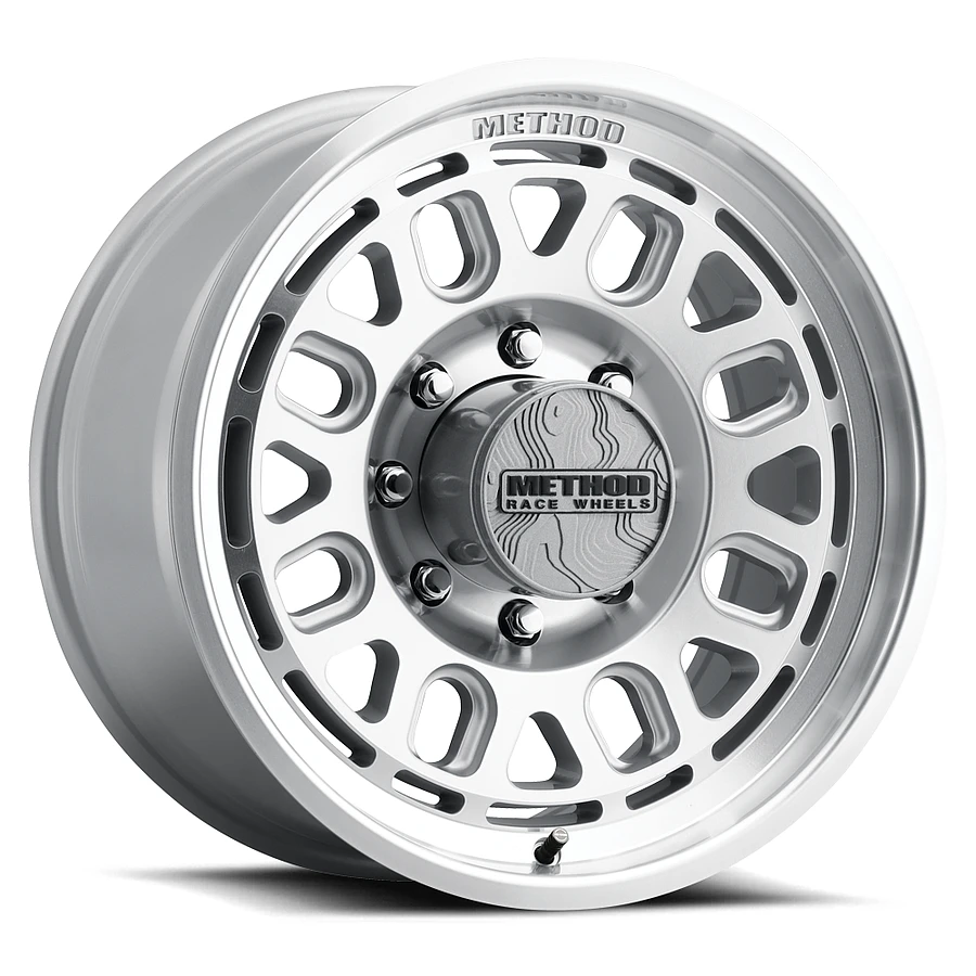 MR321 Machined - Clear Coat Wheel Close-Up 18x9 8x170