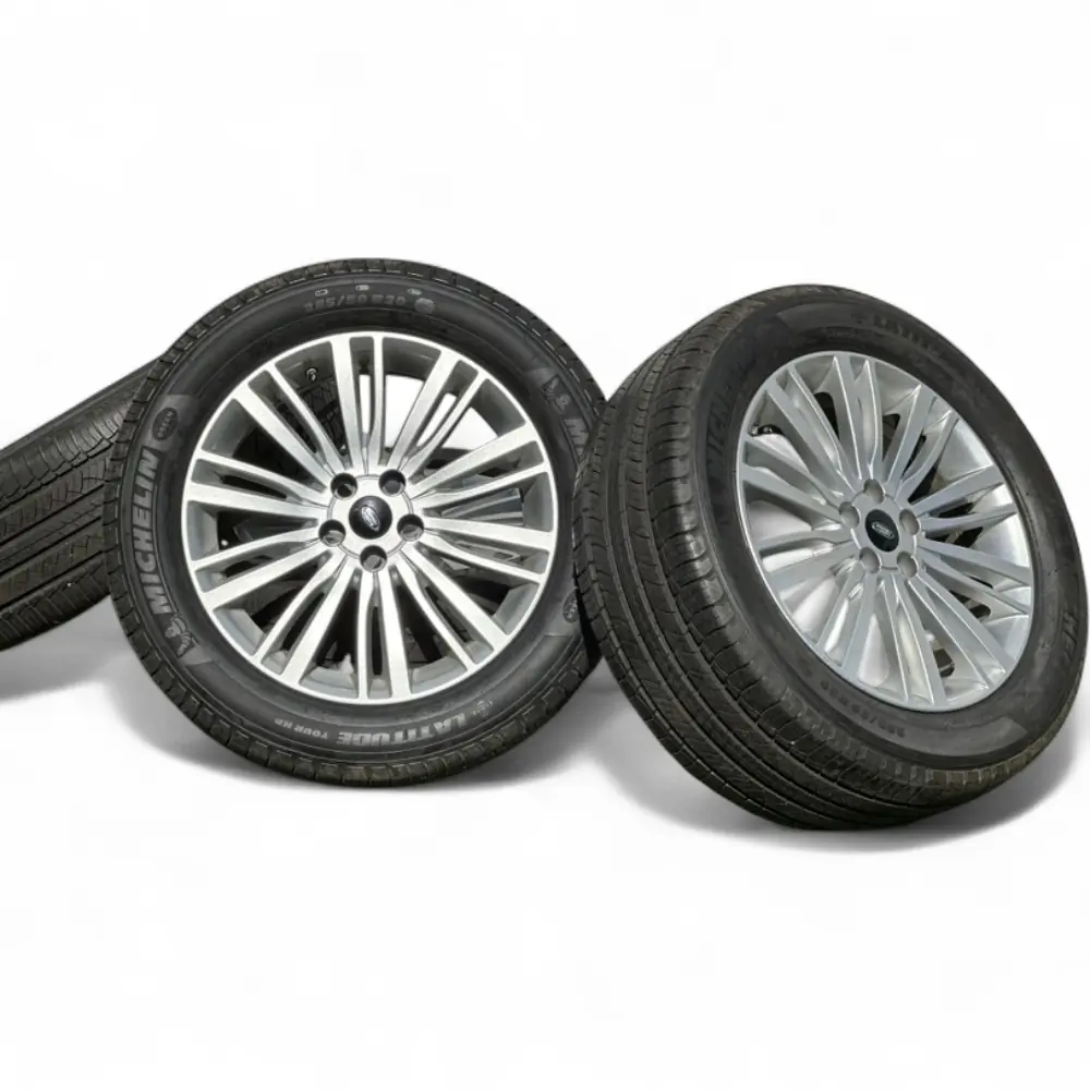 Land Rover 10 Double Spoke 20.0x8.5 with Michelin Latitude Tour HP 285/50R20 Tires