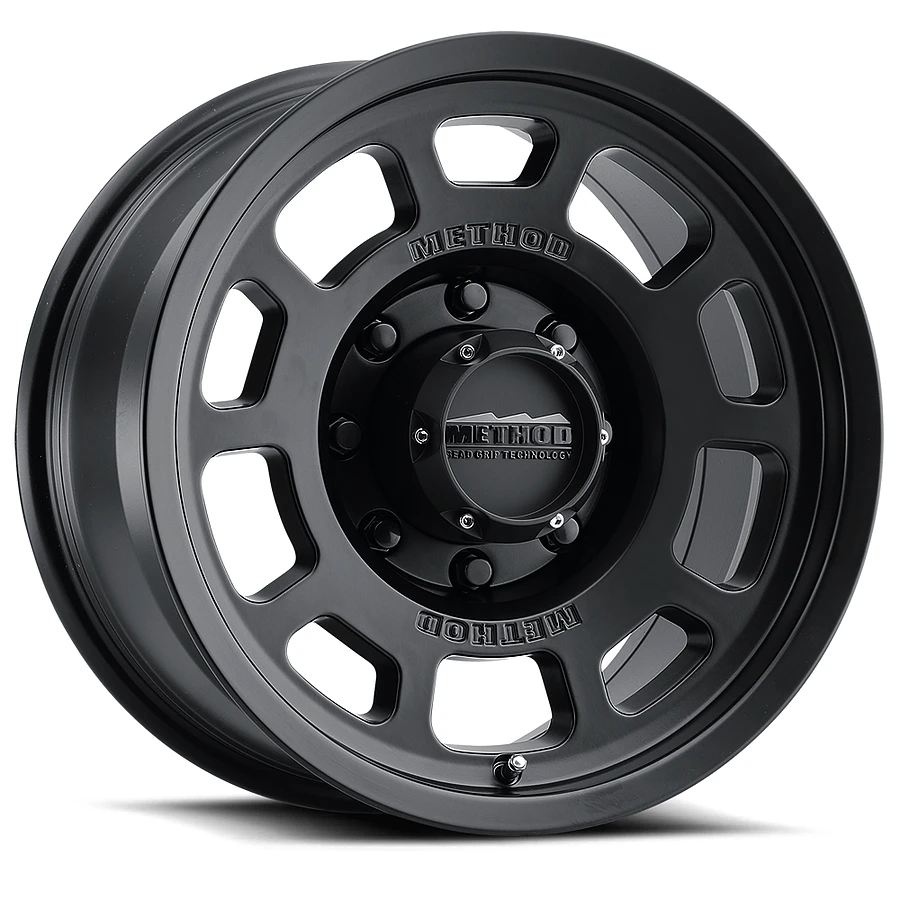 MR705 Bead Grip Matte Black Wheel Close-Up 17x8.5 5x127