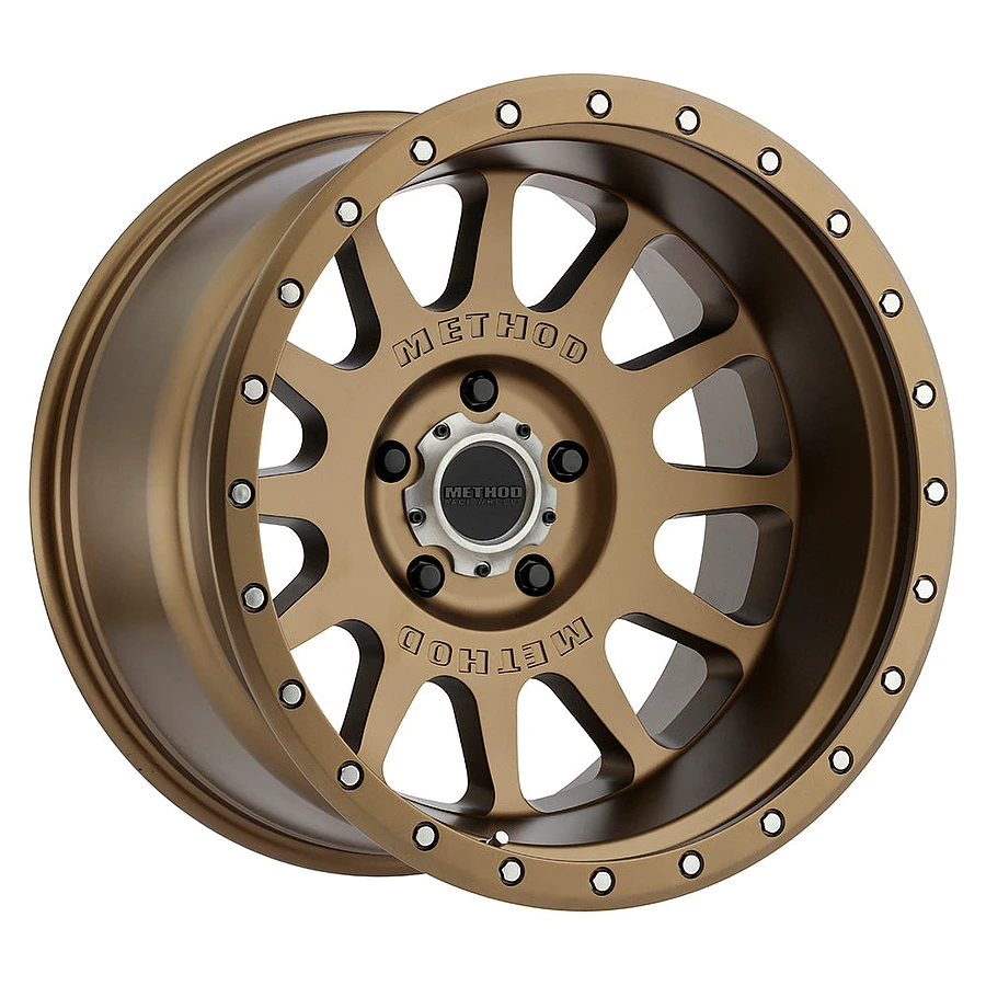 MR605 NV Method Bronze Wheel Close-Up 20x10 8x170