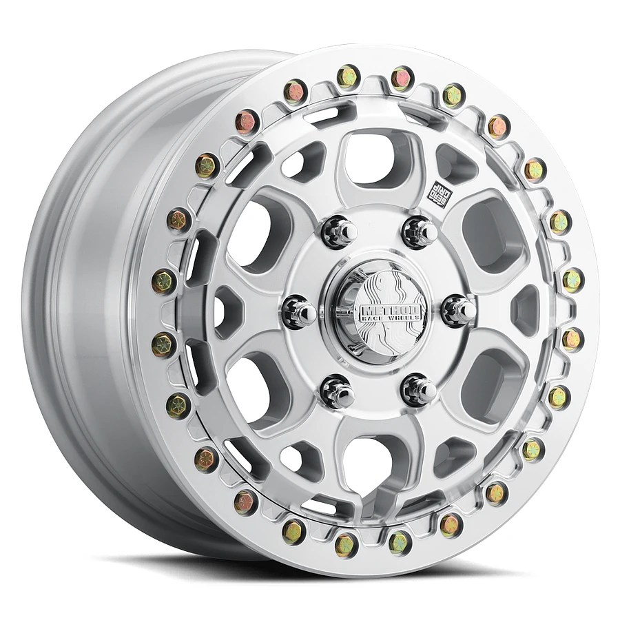 MR416 Beadlock Machined - Clear Coat Wheel Close-Up 15x7 6x139.7