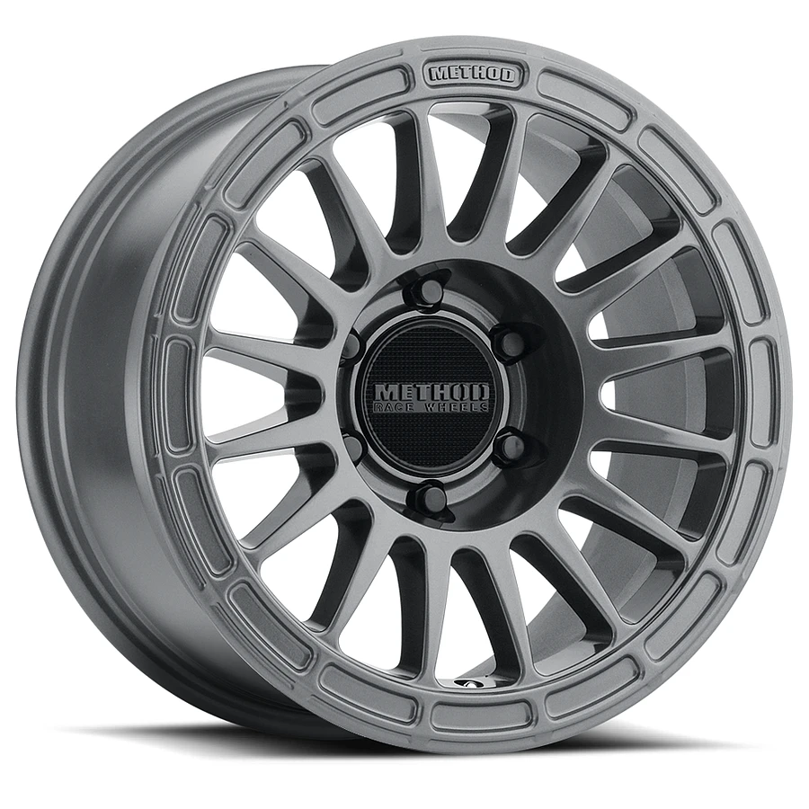 Method MR314 Gloss Titanium Wheel