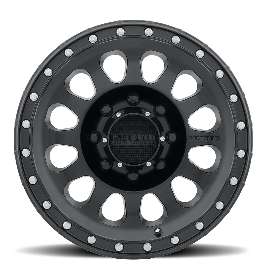 MR315 Matte Black Wheel Close-Up 16x8 6x139.7