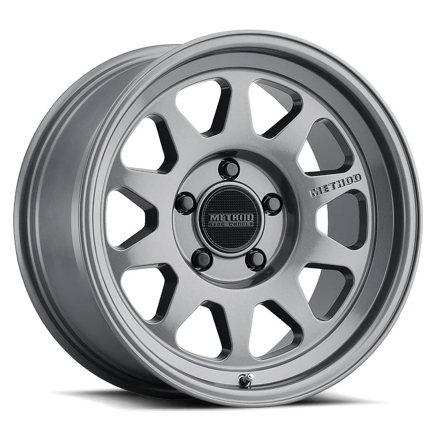 Method MR316 Gloss Titanium 17 Inch Wheels