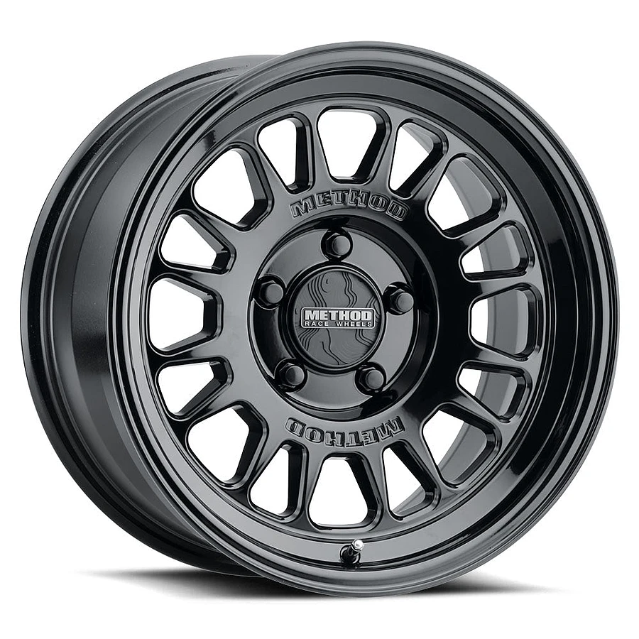 MR318 Gloss Black Wheel Close-Up 17x8.5 5x127
