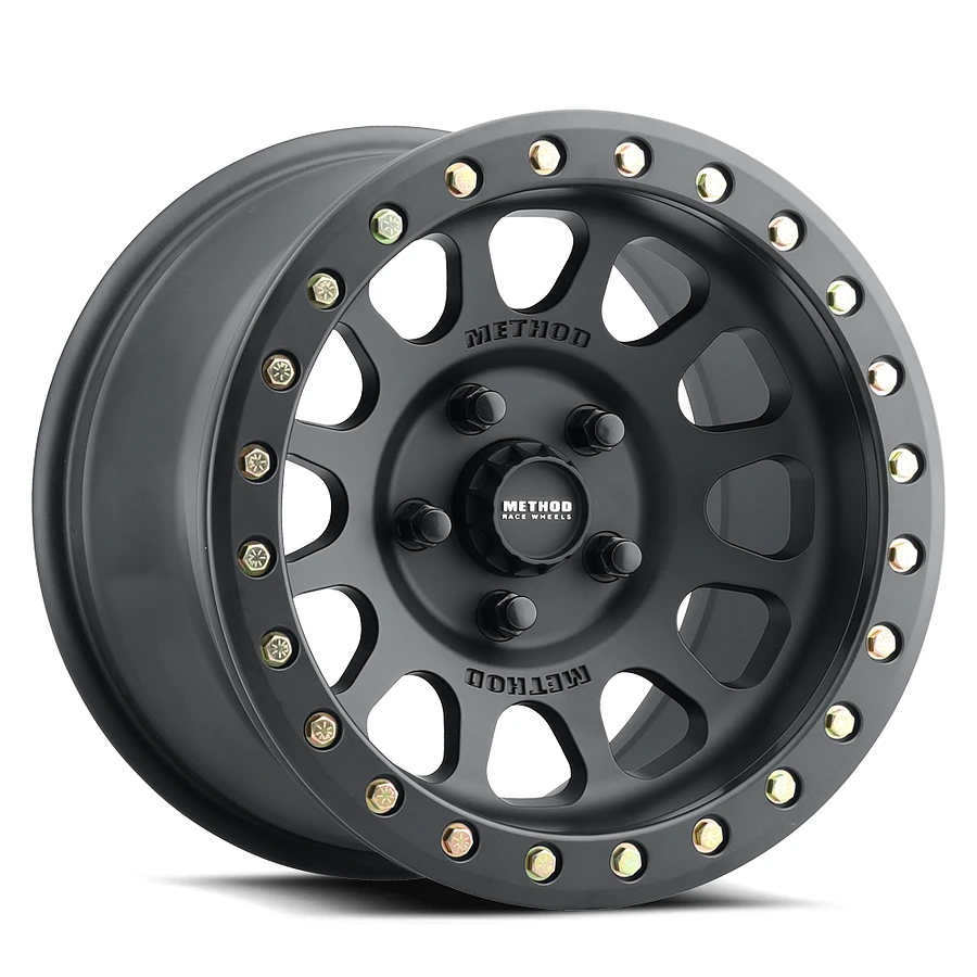 MR401 UTV Beadlock Matte Black Wheel Close-Up 15x7 6x139.7