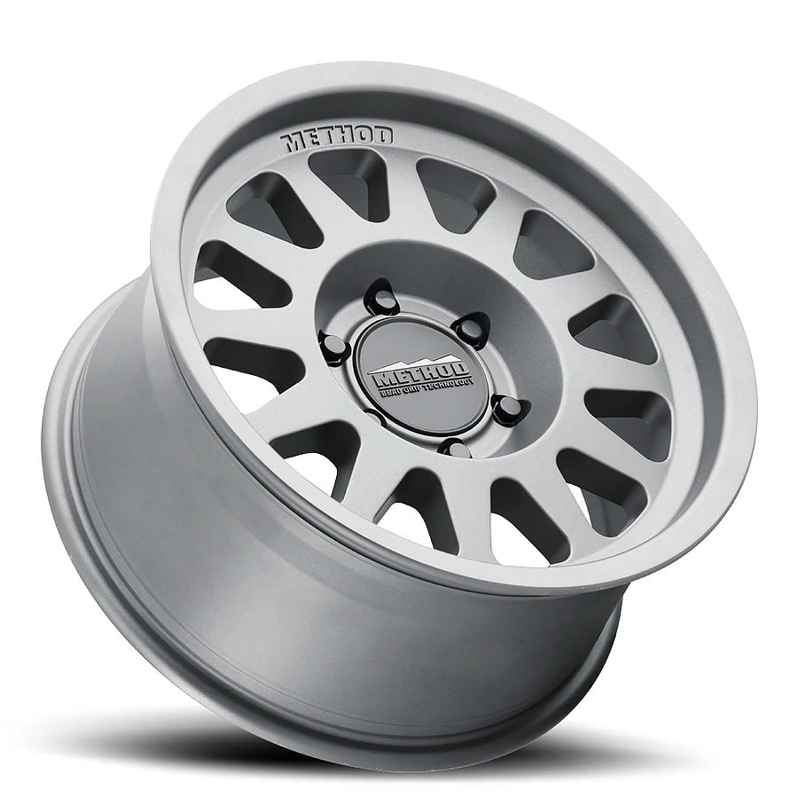 17 Inch Titanium 6 Lug Rims MR70478560800